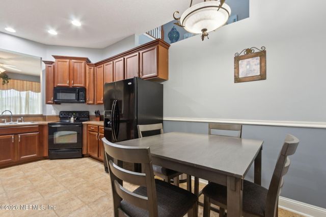 9557 ADELAIDE Drive, Jacksonville, FL 32244