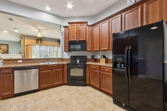 9557 ADELAIDE Drive, Jacksonville, FL 32244