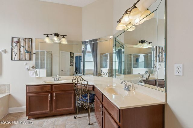 9557 ADELAIDE Drive, Jacksonville, FL 32244