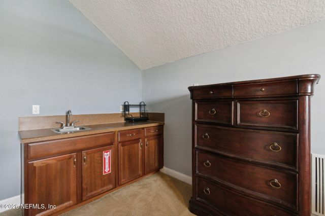 9557 ADELAIDE Drive, Jacksonville, FL 32244