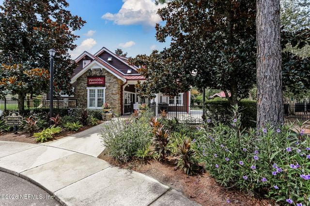 9557 ADELAIDE Drive, Jacksonville, FL 32244