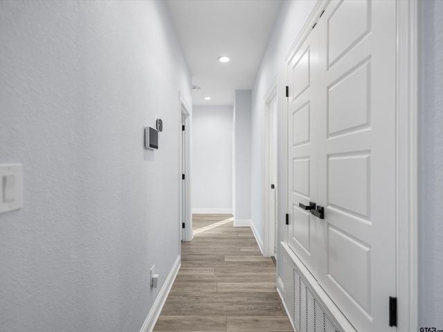 1006 Windy Ridge, Longview, TX 75604