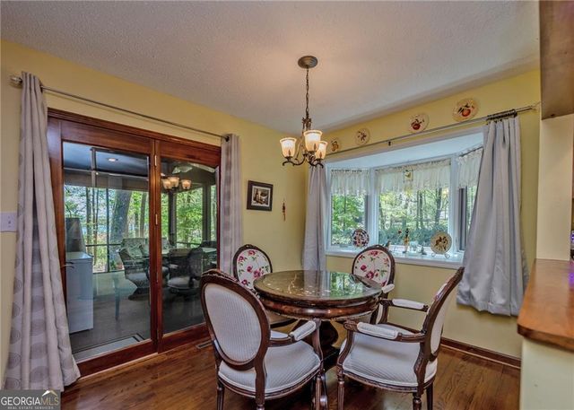 7 Old Oak Trail, Hartwell, GA 30643