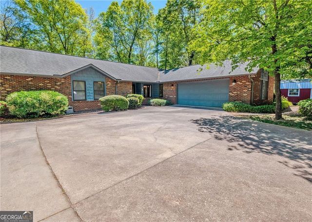 7 Old Oak Trail, Hartwell, GA 30643