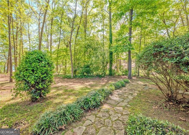 7 Old Oak Trail, Hartwell, GA 30643