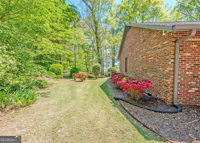 7 Old Oak Trail, Hartwell, GA 30643