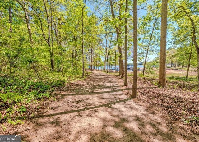 7 Old Oak Trail, Hartwell, GA 30643