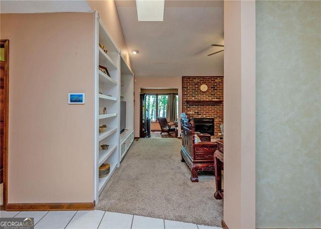 7 Old Oak Trail, Hartwell, GA 30643