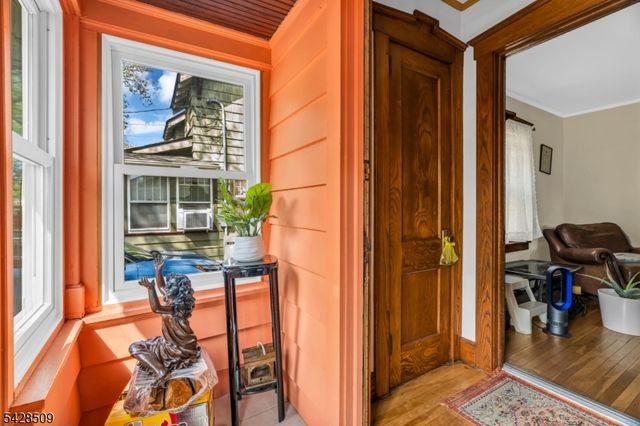 1281 Longfellow Ave, Teaneck Twp., NJ 07666