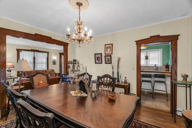 1281 Longfellow Ave, Teaneck Twp., NJ 07666