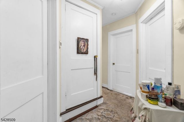 1281 Longfellow Ave, Teaneck Twp., NJ 07666