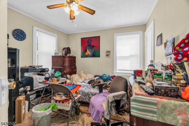 1281 Longfellow Ave, Teaneck Twp., NJ 07666