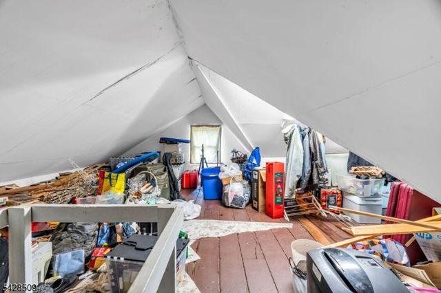 1281 Longfellow Ave, Teaneck Twp., NJ 07666