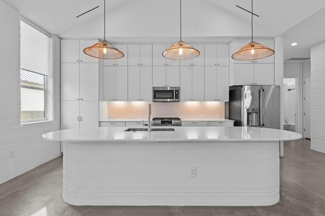 113 Rough Creek RD, Georgetown, TX 78628