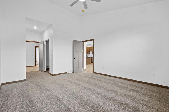 3365 SHAWANO AVENUE, Green Bay, WI 54313