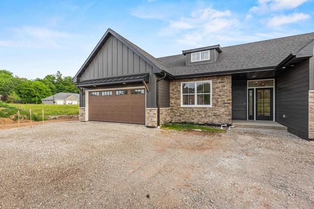 3365 SHAWANO AVENUE, Green Bay, WI 54313
