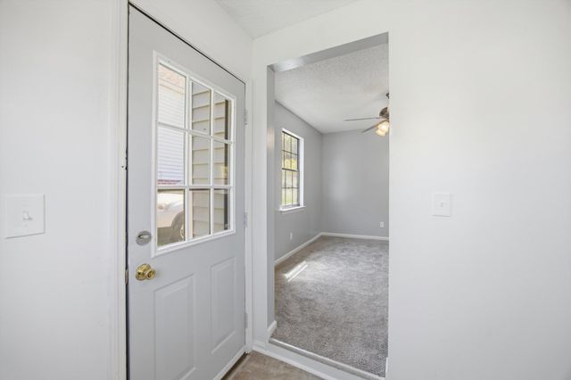 302 E Gordon Avenue, Rossville, GA 30741