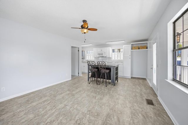 302 E Gordon Avenue, Rossville, GA 30741