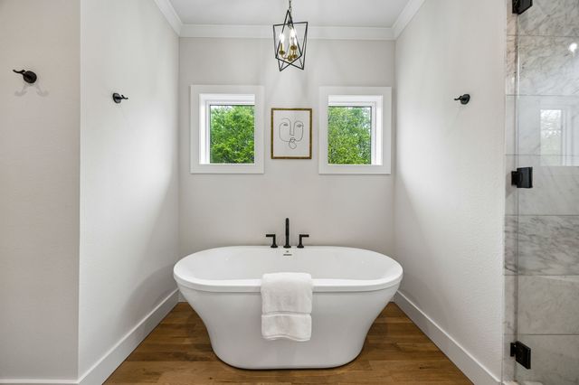 4418 Santa Barbara Drive, Dallas, TX 75214