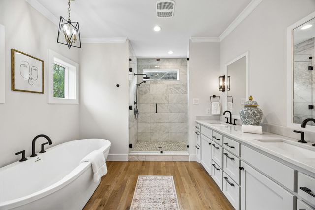 4418 Santa Barbara Drive, Dallas, TX 75214