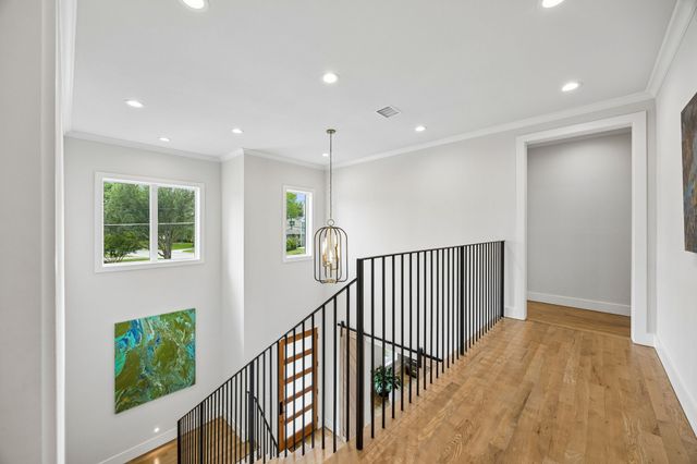 4418 Santa Barbara Drive, Dallas, TX 75214