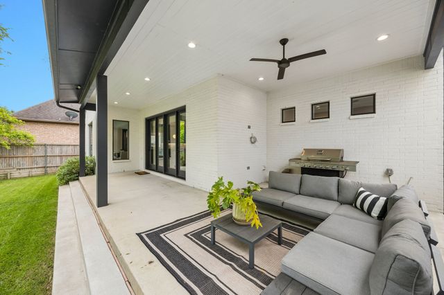 4418 Santa Barbara Drive, Dallas, TX 75214