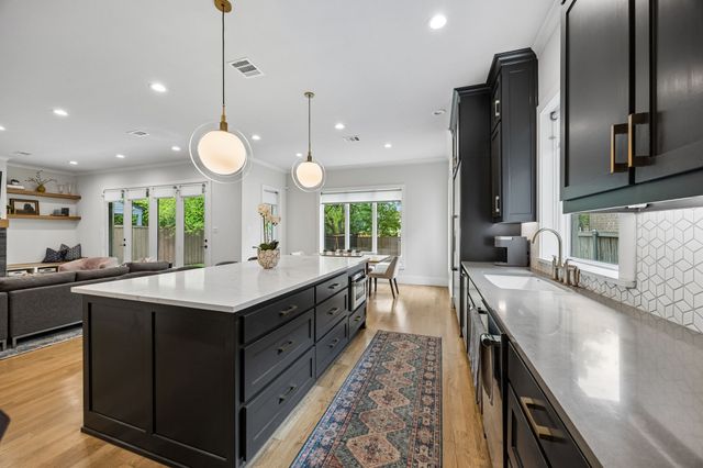 4418 Santa Barbara Drive, Dallas, TX 75214