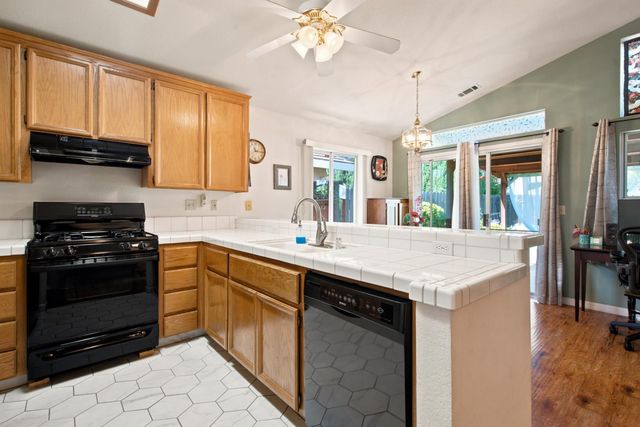 4663 Cayman Ct, Stockton, CA 95210