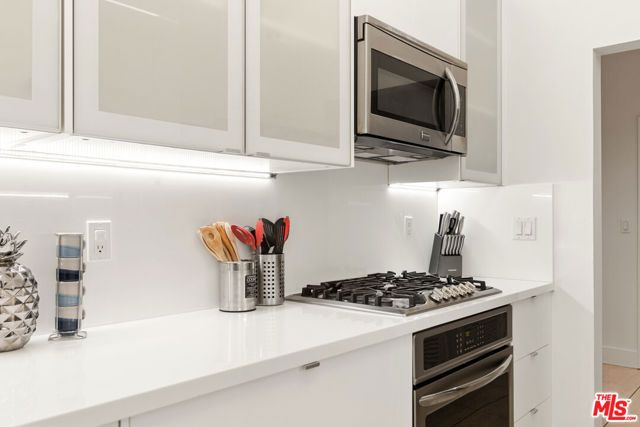 1818 Thayer Avenue 201, Los Angeles, CA 90025