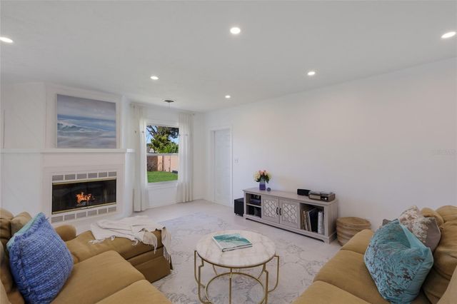 4715 7TH AVENUE W, Bradenton, FL 34209