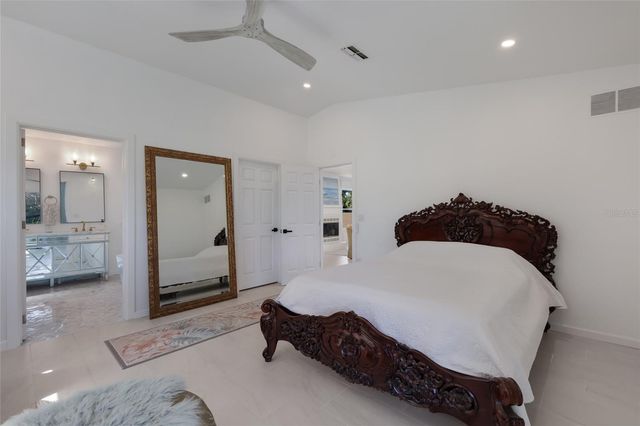 4715 7TH AVENUE W, Bradenton, FL 34209