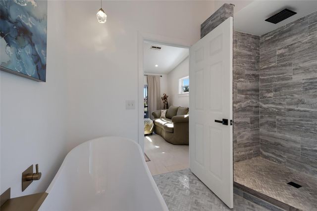 4715 7TH AVENUE W, Bradenton, FL 34209