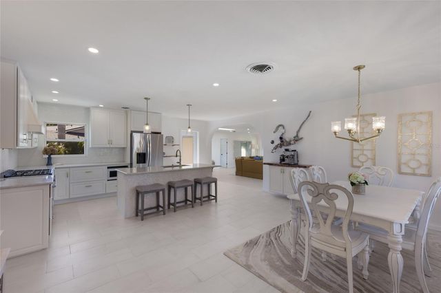 4715 7TH AVENUE W, Bradenton, FL 34209