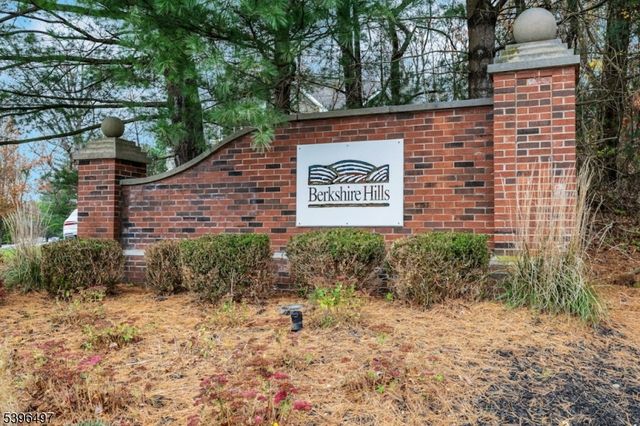 3203 Scenic Ct, Denville Twp., NJ 07834