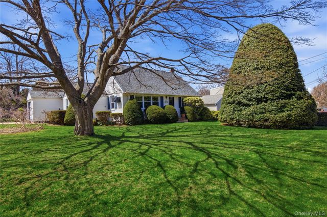 50 Cornell Street, East Northport, NY 11731