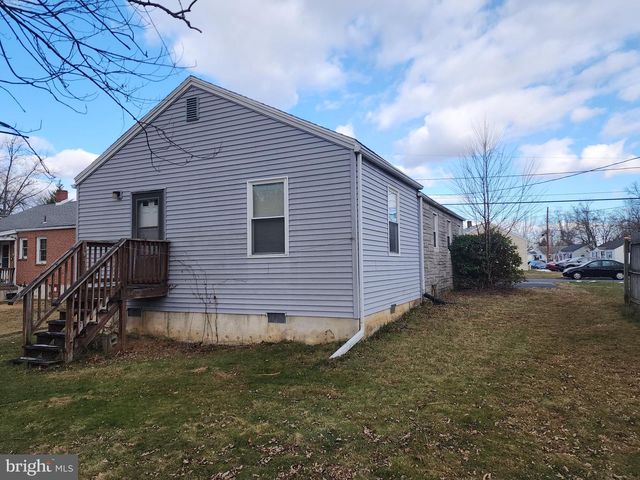 24 WAYNE AVENUE, New Cumberland, PA 17070