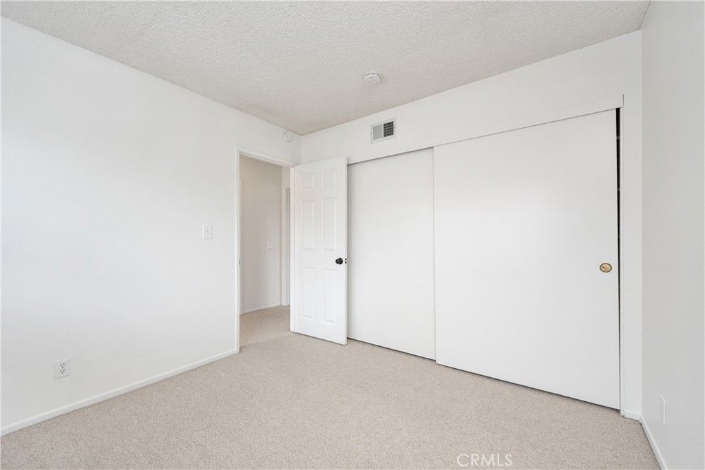 Image 11 of property listing at 3101 Plaza Del Amo 101, Torrance, CA 90503