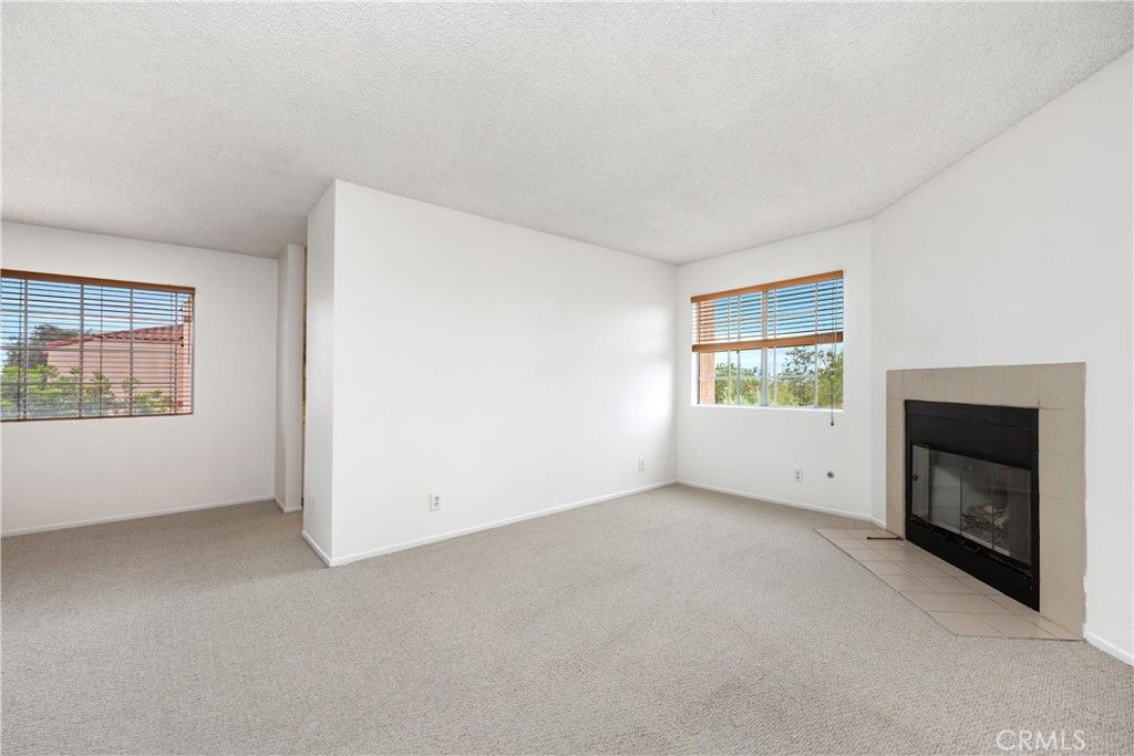 Image 13 of property listing at 3101 Plaza Del Amo 101, Torrance, CA 90503