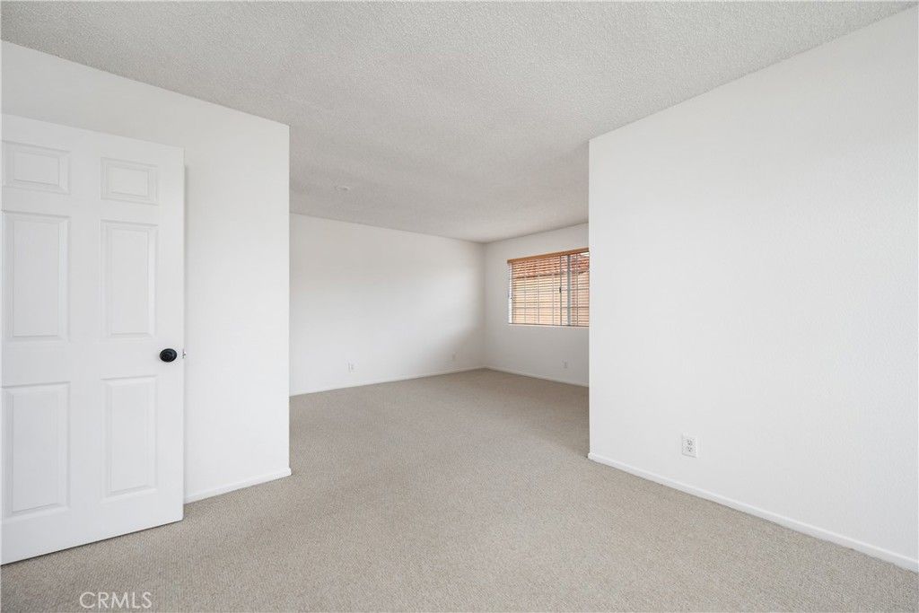 Image 14 of property listing at 3101 Plaza Del Amo 101, Torrance, CA 90503