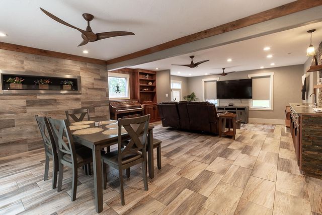 6700 S HILL CREEK RD, Columbia, MO 65203