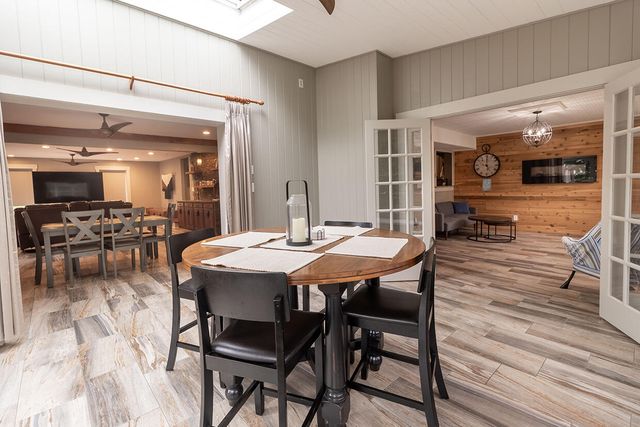 6700 S HILL CREEK RD, Columbia, MO 65203