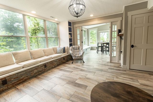 6700 S HILL CREEK RD, Columbia, MO 65203