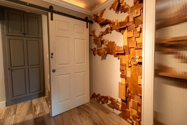 6700 S HILL CREEK RD, Columbia, MO 65203