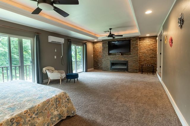 6700 S HILL CREEK RD, Columbia, MO 65203