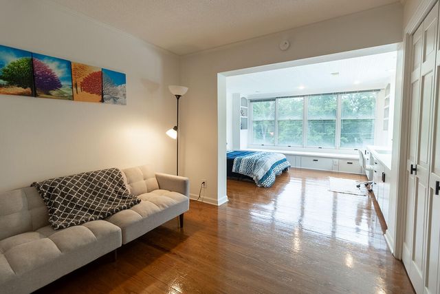 6700 S HILL CREEK RD, Columbia, MO 65203