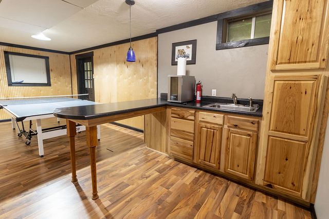 6700 S HILL CREEK RD, Columbia, MO 65203