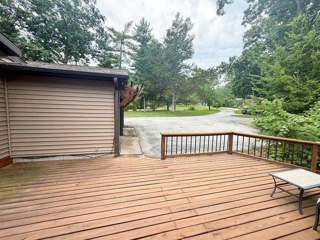 6700 S HILL CREEK RD, Columbia, MO 65203