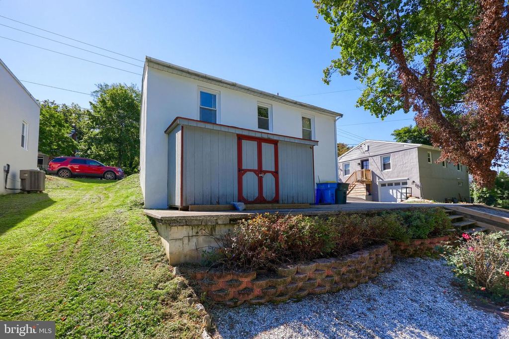 2640 N SHERMAN ST, York, PA 17406