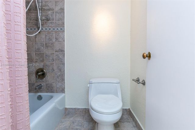 3800 S Ocean Dr 811, Hollywood, FL 33019