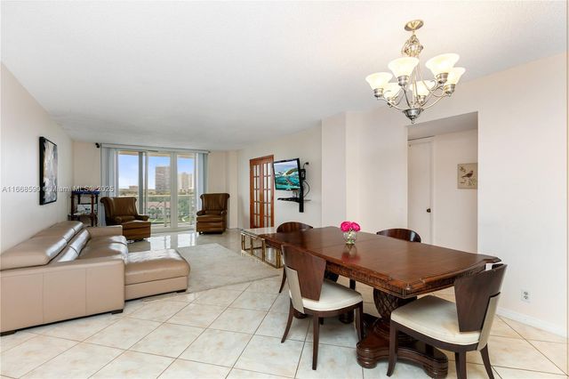 3800 S Ocean Dr 811, Hollywood, FL 33019